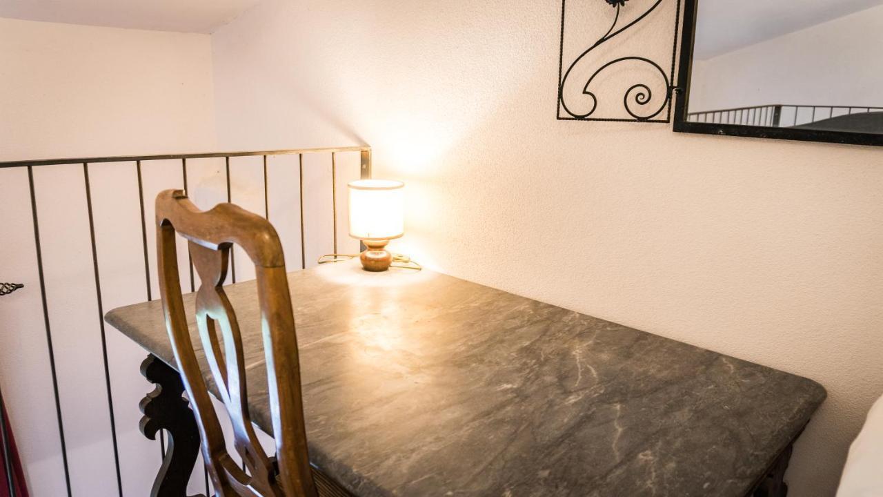 Castel Toblino Apartments Calavino Екстер'єр фото