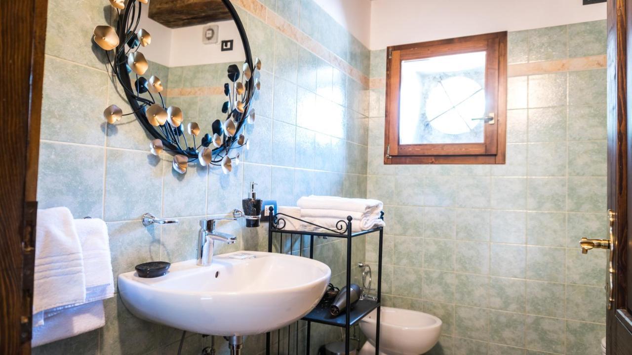 Castel Toblino Apartments Calavino Екстер'єр фото