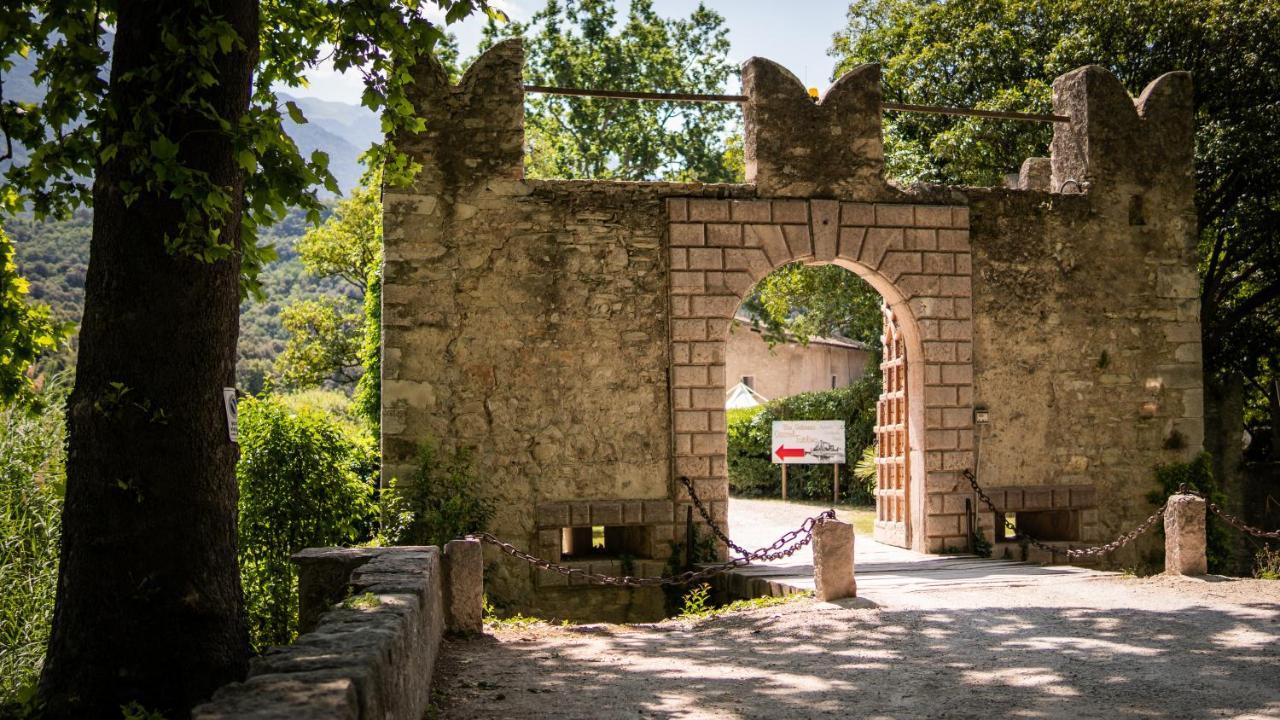 Castel Toblino Apartments Calavino Екстер'єр фото
