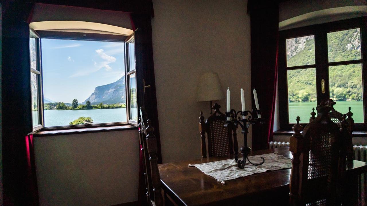 Castel Toblino Apartments Calavino Екстер'єр фото